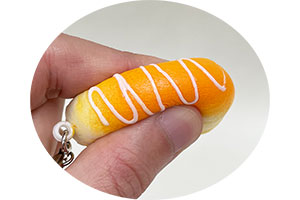 88281菓子パンスクイーズ